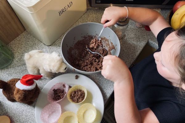 Learning about ingredients, measuring and baking
