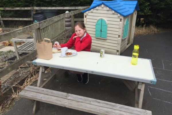 Lunchtime at McHope's walk through Burger Queen restaurant! (Mrs Hope's fab hot takeaway on Tuesday)